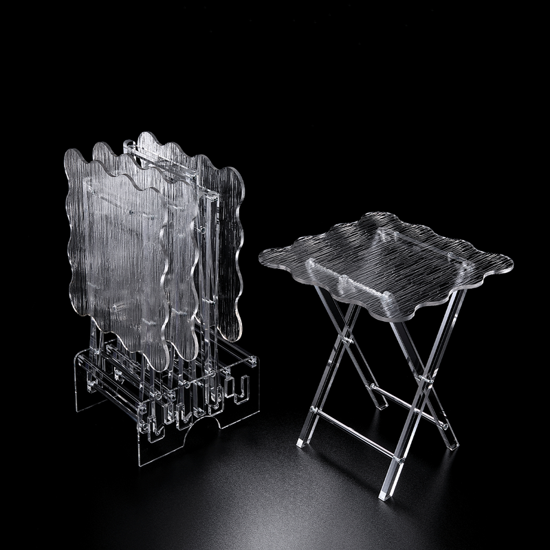 طقم 4 طاولات أكريلك بتصميم مموج مع مخطط بشكل مربع من ڤاج
