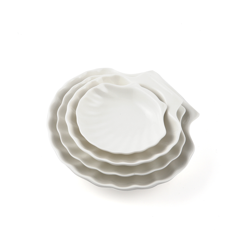 Porceletta Ivory Porcelain Shell Dish