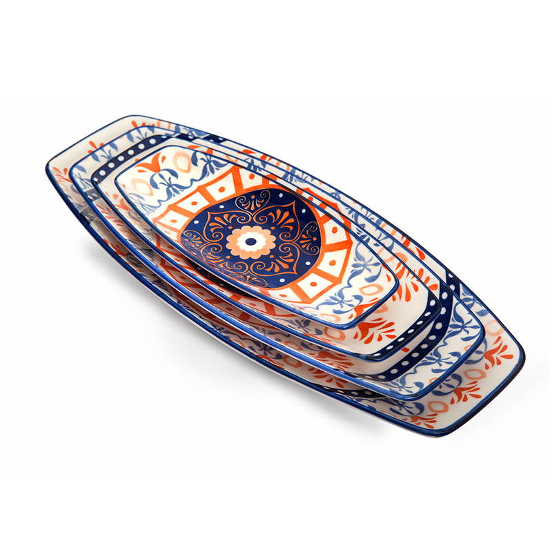 Che Brucia Henna Design Boat Shape Plate